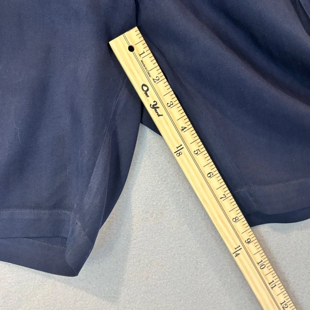 Tommy Bahama Vintage 100% Silk Pleated Shorts Navy Blue Herringbone Mens 34